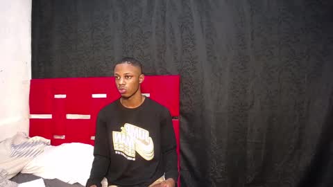 Snapshot of kenny_walter chatting on 10/28/25, 09:35 kennny online show from 10/28/25, 09:35