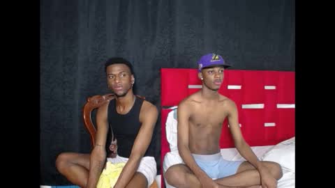 Snapshot of kenny_walter chatting on 11/24/25, 06:35 kennny online show from 11/24/25, 06:35