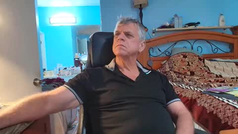 kent_ham online show from 10/19/25, 11:27