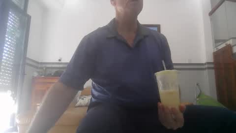 kent_ham online show from 12/18/25, 04:18