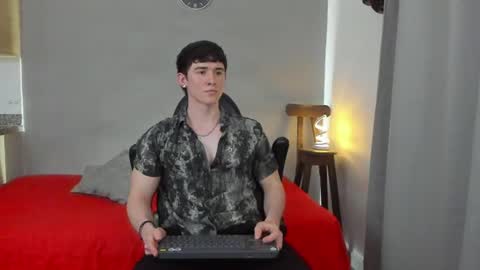 Snapshot of kent_zagann chatting on 08/01/26, 03:50 Santiago online show from 08/01/26, 03:50