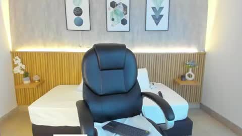 kenya  online show from 06/29/26, 07:25