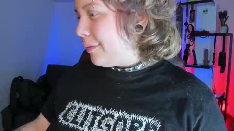 Kenzie online show from 02/02/26, 04:55