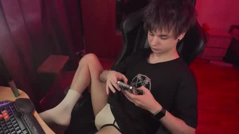 Looking for a moderator I PVT IS OPEN online show from 02/11/26, 10:53