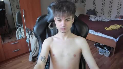 Looking for a moderator I PVT IS OPEN online show from 03/27/26, 02:50