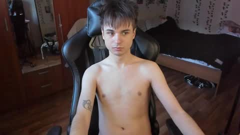 Looking for a moderator I PVT IS OPEN online show from 04/02/26, 02:15