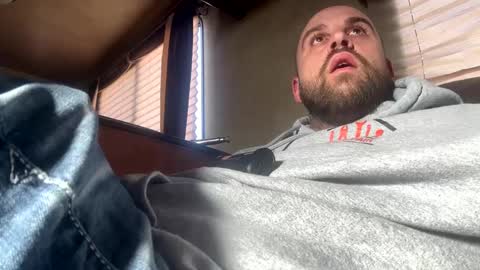 kepkon00 online show from 12/25/24, 07:13