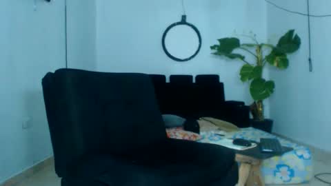 dany wolf002 online show from 03/12/26, 08:04