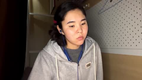 Jenny  online show from 03/31/26, 10:04