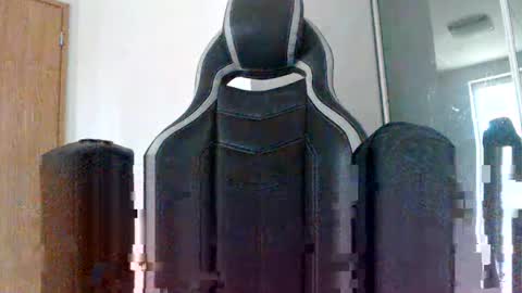 KerKER online show from 10/18/25, 06:48