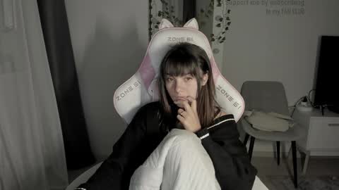 kesh_mne online show from 09/10/25, 06:19