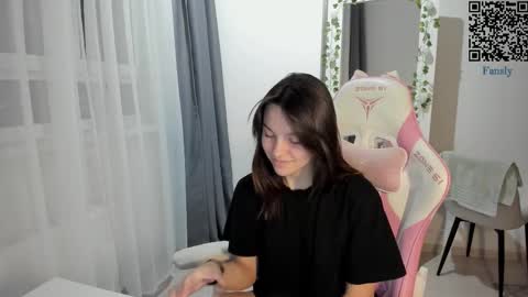 kesh_mne online show from 12/22/25, 04:59