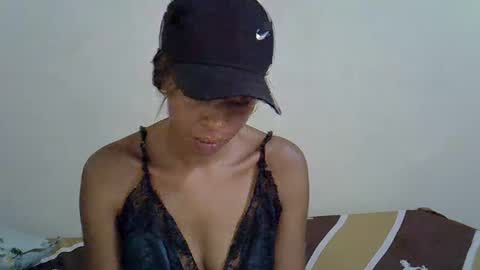 kesi_d online show from 03/10/25, 10:26