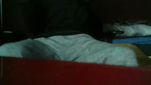 Snapshot of kev19922 chatting on 11/30/25, 09:52 kev19922 online show from 11/30/25, 09:52