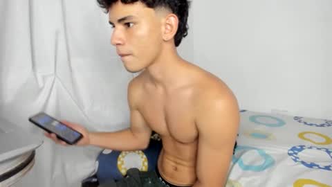 Snapshot of kevin_adrian01 chatting on 05/17/26, 06:00 kevin_adrian01 online show from 05/17/26, 06:00