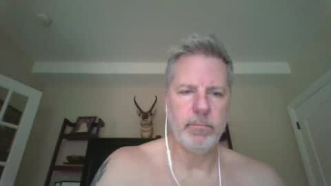 Snapshot of kevin_at_it chatting on 03/05/25, 02:12 kevin_at_it online show from 03/05/25, 02:12