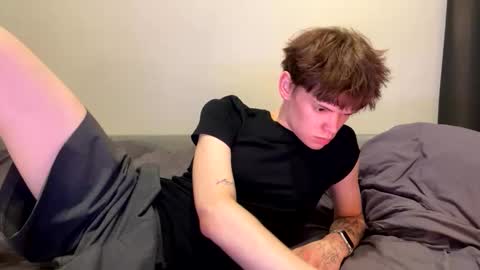 Snapshot of kevin_bucks chatting on 02/07/26, 01:26 Kevin online show from 02/07/26, 01:26