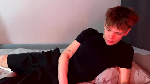 Snapshot of kevin_bucks chatting on 02/25/26, 01:54 Kevin online show from 02/25/26, 01:54