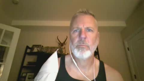 Snapshot of kevin_edges chatting on 09/17/25, 07:32 kevin_edges online show from 09/17/25, 07:32