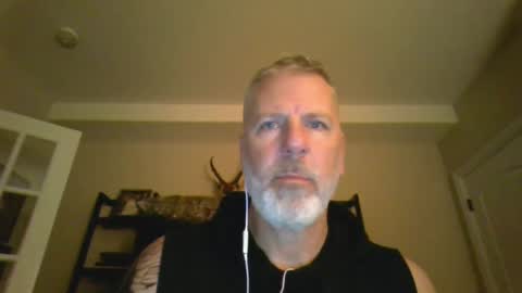 Snapshot of kevin_edges chatting on 09/18/25, 10:39 kevin_edges online show from 09/18/25, 10:39