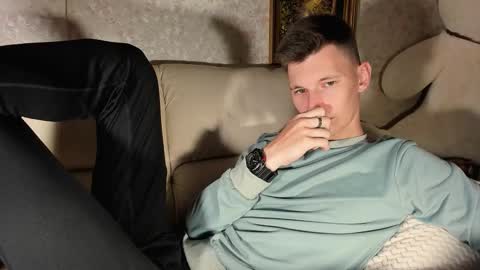 kevin online show from 10/01/25, 07:03