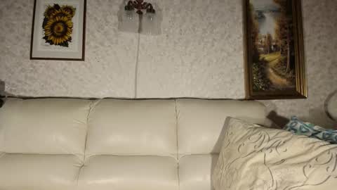 kevin online show from 10/09/25, 06:44