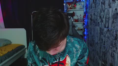 Kevin online show from 01/02/25, 03:05