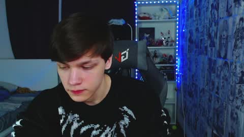 Kevin online show from 02/04/25, 06:36