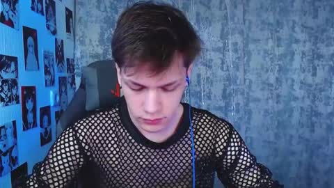 Kevin online show from 11/29/25, 04:04