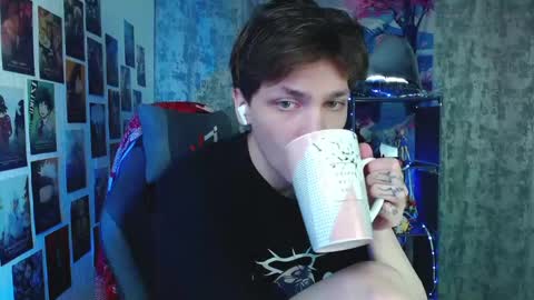 Kevin online show from 06/10/26, 04:45