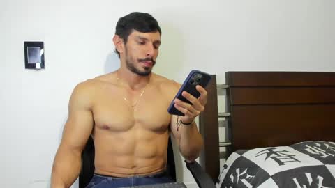 kevin_malone22 online show from 04/08/26, 02:22