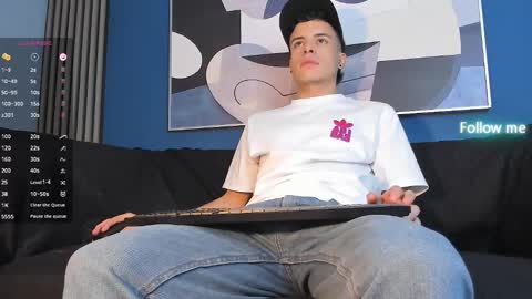 Sexy  Hot Kevin online show from 09/21/25, 10:00