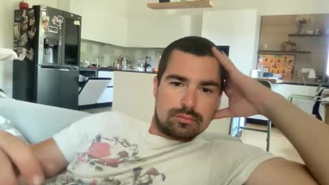 kevinpillobello online show from 05/26/26, 04:14