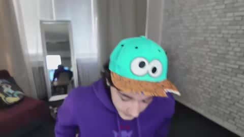 kevinstrike online show from 04/02/26, 01:09