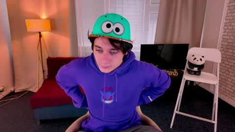 kevinstrike online show from 04/15/26, 07:15