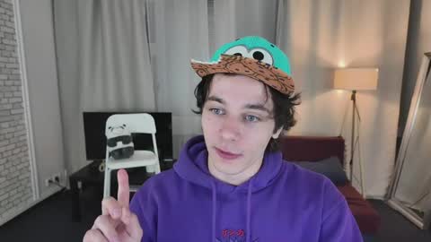 kevinstrike online show from 04/15/26, 08:42