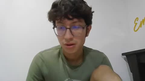 Snapshot of kevintdx chatting on 09/10/25, 02:44 kevintdx online show from 09/10/25, 02:44