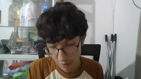 Snapshot of kevintdx chatting on 09/25/25, 03:10 kevintdx online show from 09/25/25, 03:10