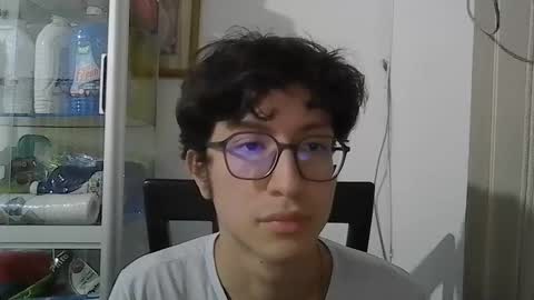 Snapshot of kevintdx chatting on 10/13/25, 03:39 kevintdx online show from 10/13/25, 03:39