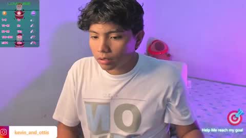 kevin and ottis online show from 12/25/24, 11:10