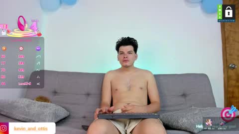 kevin and ottis online show from 09/28/25, 10:31