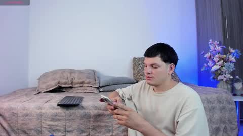 kevin and ottis online show from 02/11/26, 02:05