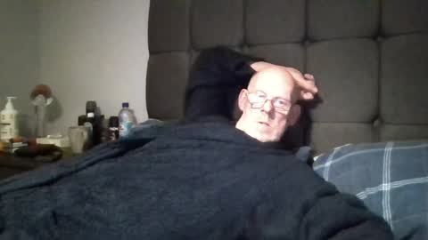 Snapshot of kevlooking4sez chatting on 07/15/26, 12:05 kevlooking4sez online show from 07/15/26, 12:05