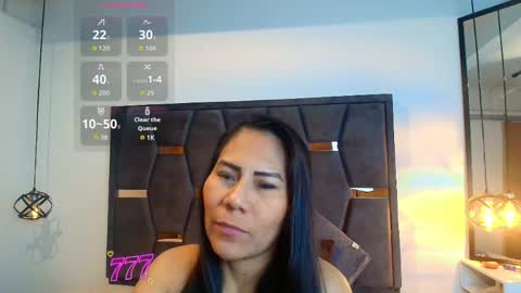 KEYLA BRUNETTE online show from 05/18/26, 11:49