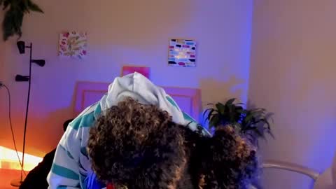 Snapshot of keyla_roberts_ chatting on 03/06/25, 11:53 Adhara. Help me reach 100 likes online show from 03/06/25, 11:53