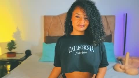 Snapshot of keyla_roberts_ chatting on 05/05/26, 12:51 Adhara. Help me reach 100 likes online show from 05/05/26, 12:51