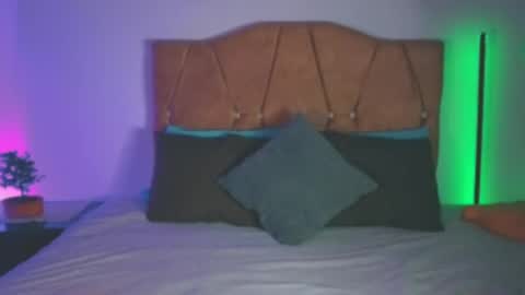 Snapshot of keyla_roberts_ chatting on 05/08/26, 12:16 Adhara. Help me reach 100 likes online show from 05/08/26, 12:16