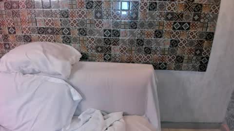 Snapshot of keyla_ruiz_ chatting on 10/08/25, 11:30 Key online show from 10/08/25, 11:30