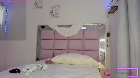 keyla online show from 10/24/25, 02:46