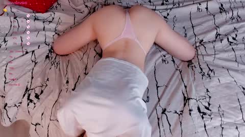Hi Im Mary Glad to see you in my room  PVT is open online show from 03/06/25, 06:16